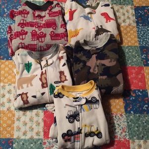Lot of 5 Carters Boys Sleepers Pajamas size 2T